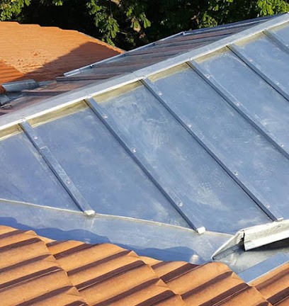 Hognon Teddy Couverture, Couvreur à La Riche