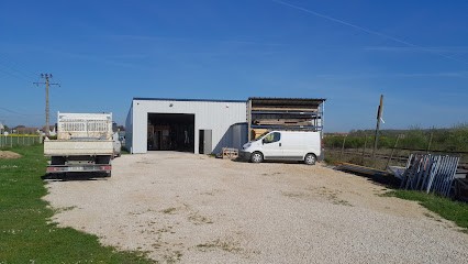 Tradition Toiture, Couvreur à La Chapelle-Vendômoise
