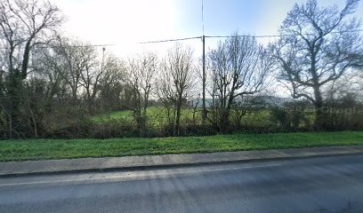 Destouches Renovation, Couvreur à Chambon