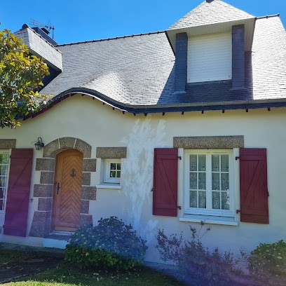 C.M TOENN COUVERTURE, Couvreur à Quimperlé