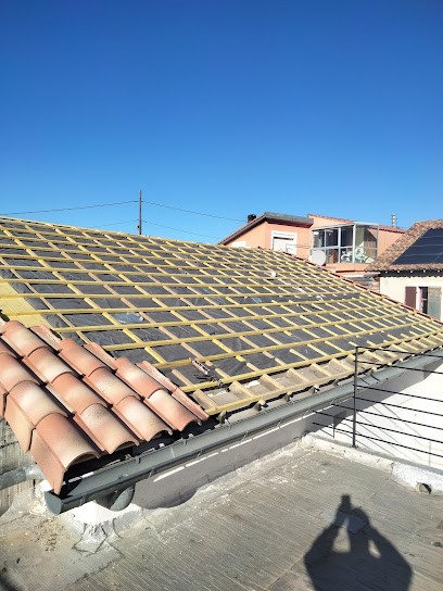 COUVERTURE ZINGUERIE MOREAU, Couvreur à Châteauneuf-les-Martigues