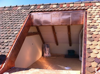 Favre-toiture - Charpente, Menuiserie, Couverture, Couvreur à Larringes