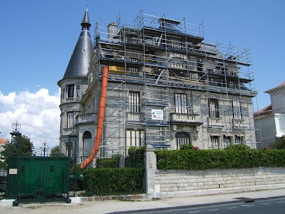 MARION COUVERTURE, Couvreur à Médis