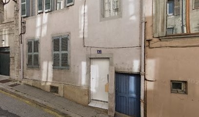 Vieira Luis-miguel, Couvreur à Saint-Claude