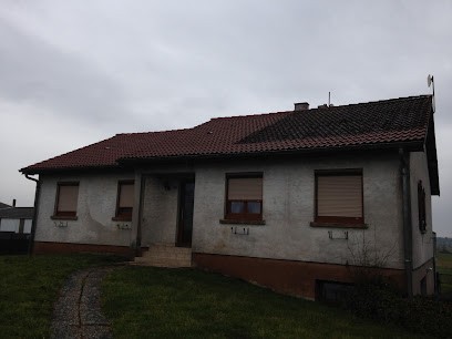 Br Demoussage Toiture Facades, Couvreur à Zimming