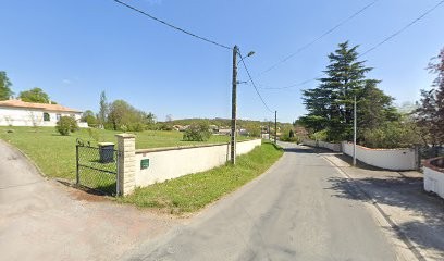 F.Monteiro, Couvreur à Champniers