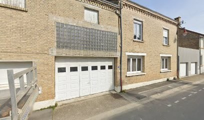 Aubriet Père Et Fils, Couvreur à Juniville