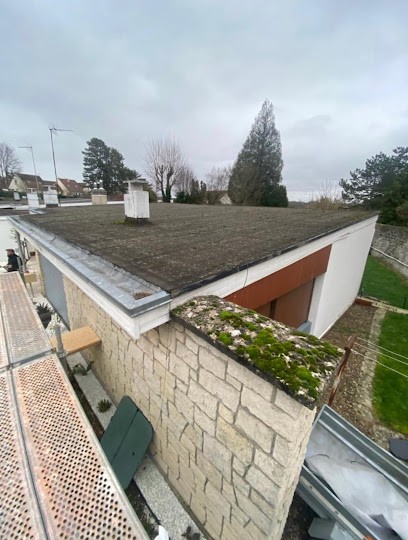 COUVREUR CREIL - ETS BOGLIONI MICHEL, Couvreur à Creil