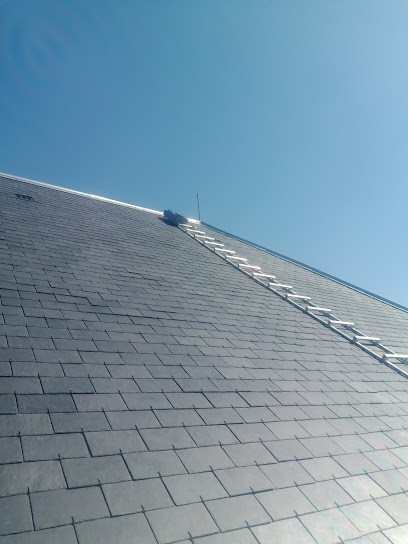 Rousseau Eric, Couvreur à Saint-Martin-le-Pin