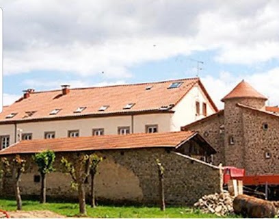 NAVARON SAS: Charpente Couverture Zinguerie, Couvreur à Romagnat