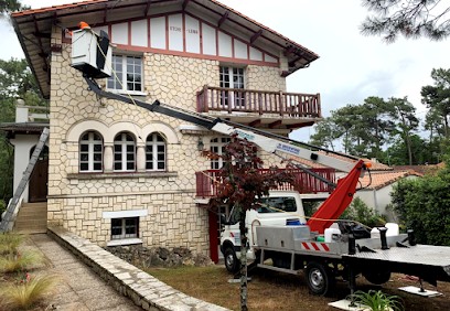 R.J PRO RÉNOVATION, Couvreur à Royan