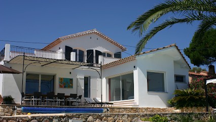 Artisan peintre couvreur, Couvreur à Montségur-sur-Lauzon