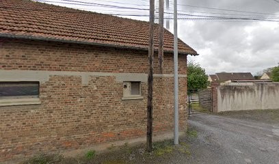 Fondement Daniel, Couvreur à Frières-Faillouël