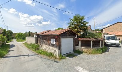 Nikonoff Bruno, Couvreur à Saint-Léon-sur-l'Isle