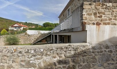 M.F.P, Couvreur à Saint-Clair