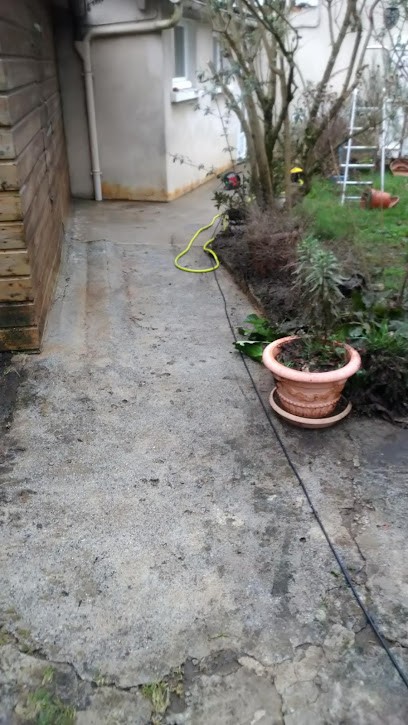 DCG-Renovation, Couvreur à Val d'Issoire