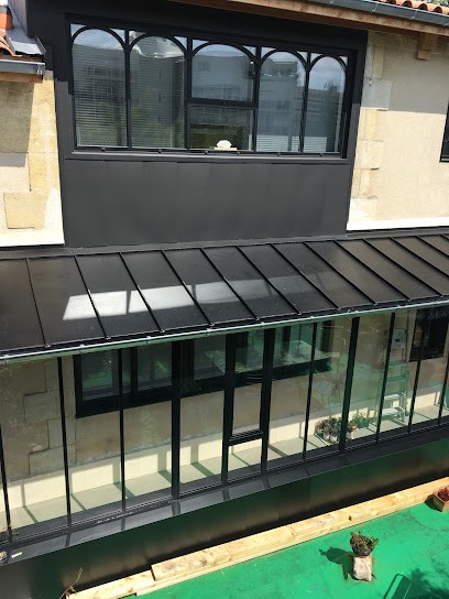 LB Zinguerie, Couvreur à Sainte-Hélène