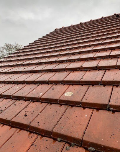 Couvreur Pro 16, Couvreur aux Adjots