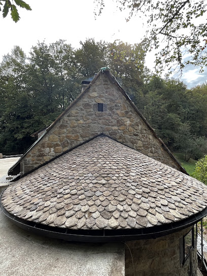Lh Couverture Zinguerie, Couvreur à Mont-Dore