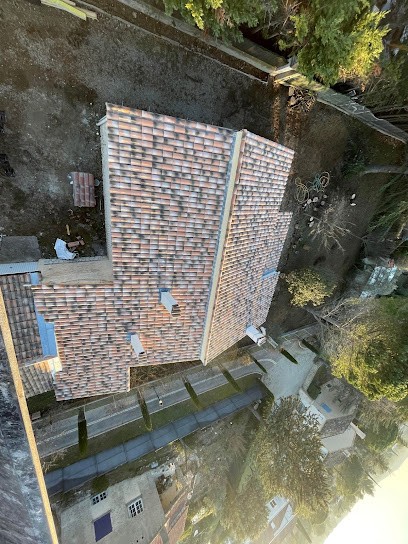 Expérience Toiture, Couvreur à Charleval