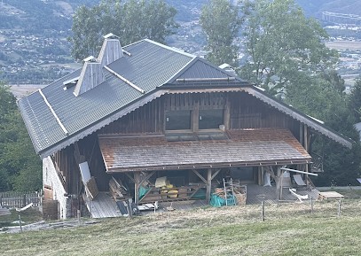 Costa, Couvreur à Marignier