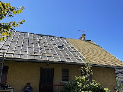 TOITURE : COUVREUR CHARPENTIER. RÉPARATION DE TOITURE SUR CHAMBERY 73 /74, Couvreur à Chambéry