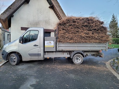 Le Petit Chaumier, Couvreur à Fort-Moville