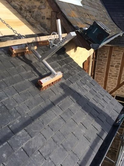 Desmazes Charly Couverture, Couvreur à Dampniat