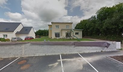 Rousselin Couverture, Couvreur à Plouigneau