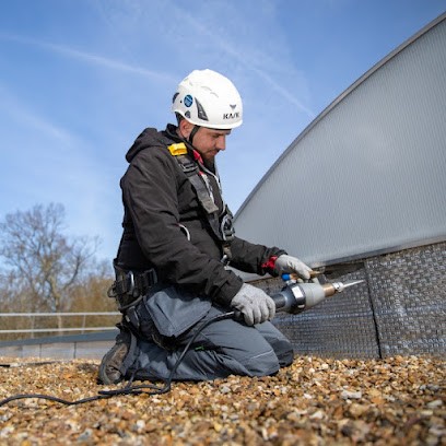 ATTILA VILLENEUVE D'ASCQ, Couvreur à Lesquin