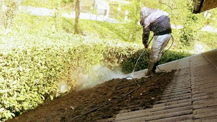 Ent. Gb Peinture Nettoyage Toiture Gouttière Bande De Rive, Couvreur à Chambéry