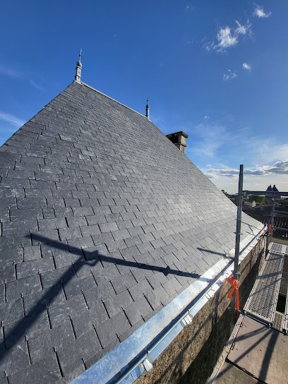 Heissat Couverture, Couvreur au Pin