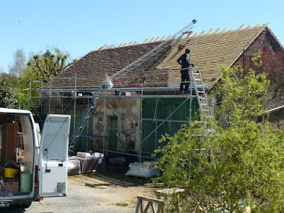 Combastel Toiture, Couvreur à Lésigny