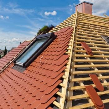 MCH Habitat Couvreur 71 - Réparation Fuites Rénovation Dépannage Nettoyage Toiture Couverture Saône-et-Loire Mâcon, Couvreur à Mâcon