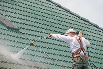 ENTREPRISE MV Couvreur Demoussage Ravalement Saint Jean D'angely, Couvreur à Saint-Jean-d'Angély