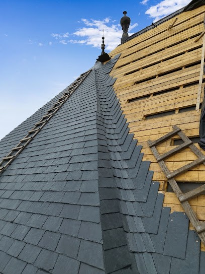 Guizien et Filles, Couvreur à La Chapelle-du-Noyer