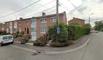 Guaine Eric, Couvreur à Hem