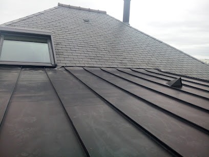 Paty Maxime, Couvreur à La Bouëxière