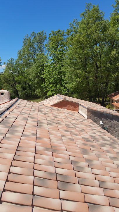 A C B, Couvreur à Saint-Maximin-la-Sainte-Baume