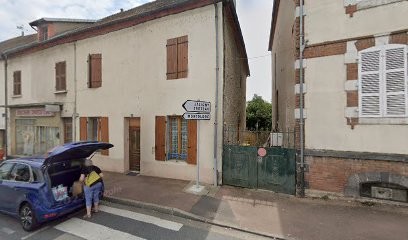 Moro Philippe, Couvreur à Varennes-sur-Allier