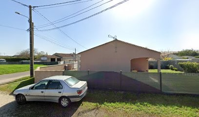 Gaudin Et Fils Couverture Zinguerie Charpente Bois Rénovation Pose De Velux, Couvreur à Roullet-Saint-Estèphe