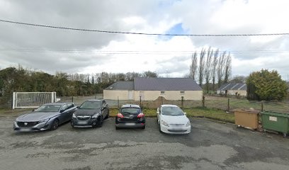 Daniel Frères, Couvreur à Créhen