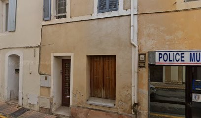 LOROT MIKE, Couvreur à Saint-Chamas