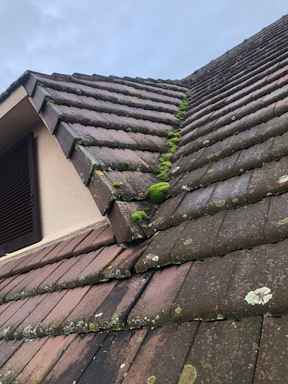 Emc couverture, Couvreur à Cély