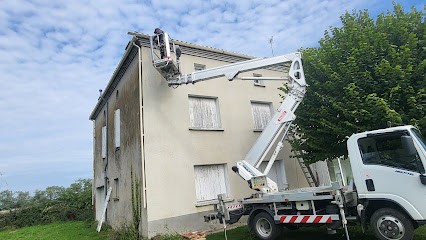 Artisan FANTAZI Toiture Et Charpente 47 Villeton, Couvreur à Villeton