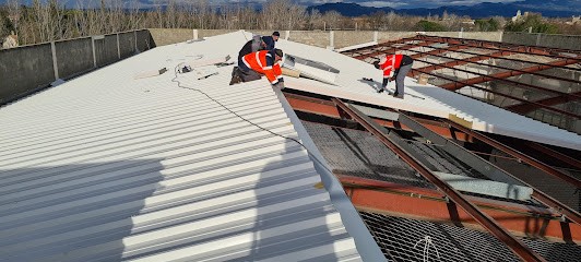 ETANCHE + SARL, Couvreur à Carpentras