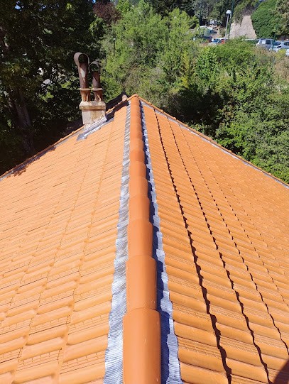 SB Couverture Provence - Couvreur Zingueur Salon de Provence, Couvreur à Salon-de-Provence