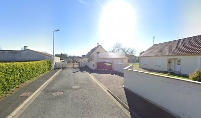 Salomon Antoine Sarl, Couvreur à Déols