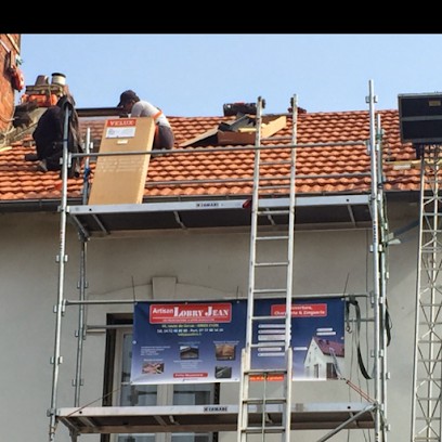 Lj Couvreur, Couvreur à Saint-Laurent-de-Mure