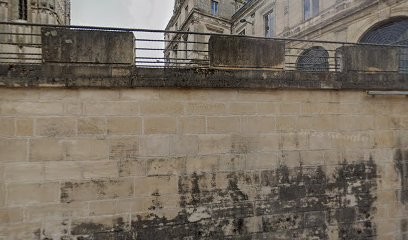 Les Hauts Charpentiers, Couvreur à Clamecy